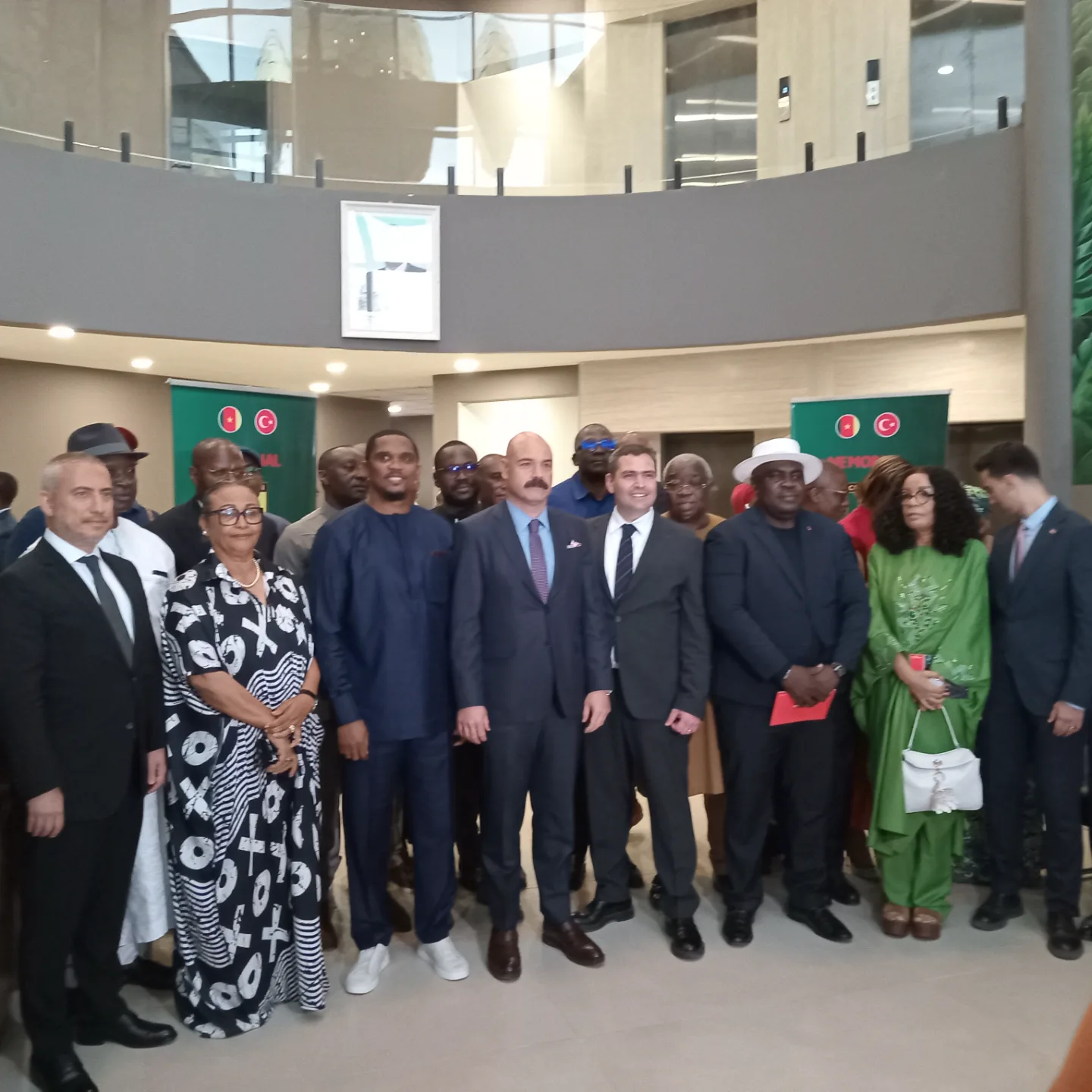 Vers une médecine sportive de pointe : La FECAFOOT officialise sa convention avec MEMORIAL Cameroun  