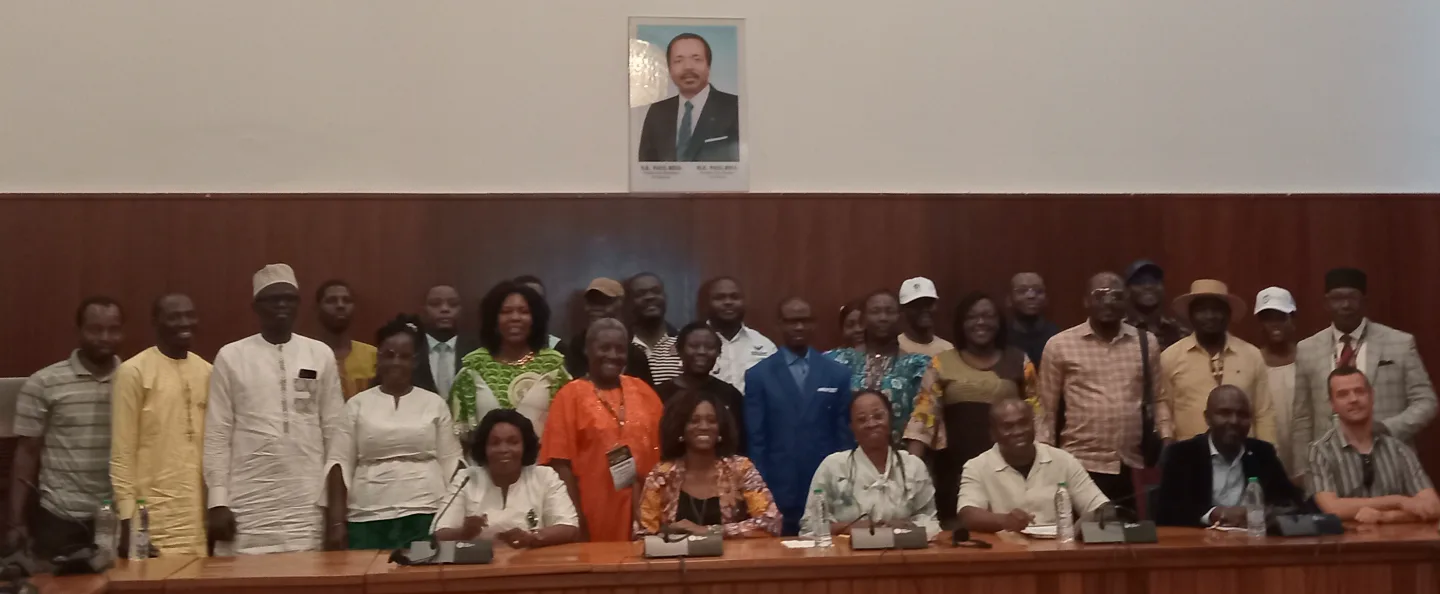 Valorisation du bois dans le génie civil : Winie Zambo appelle à une révolution structurelle au Cameroun