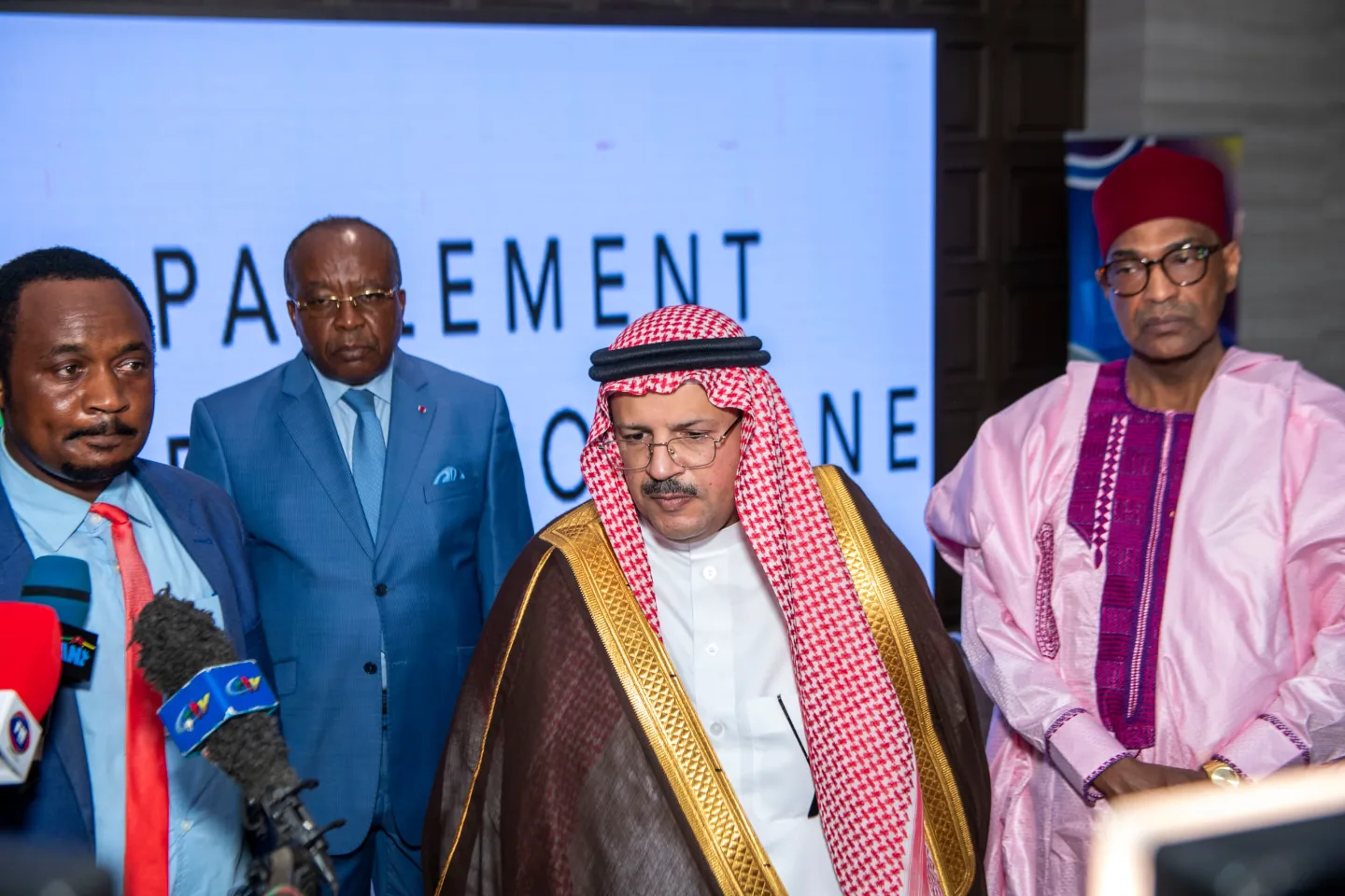 Coopération parlementaire : Le Président de l’Assemblée nationale reçoit l’Ambassadeur d’Arabie Saoudite